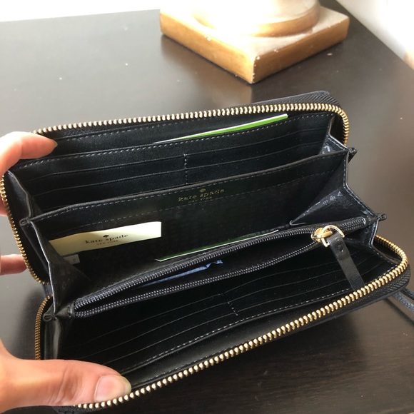 SOLD Kate Spade Embellished Velvet Flower Wallet - Picture 6 of 6